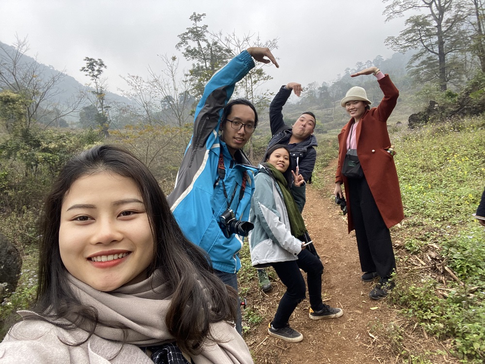Du lich cong dong ban sung da bac hoa binh 22 - BÍ MẬT NGÔI LÀNG DUY NHẤT KHÔNG SÓNG 3G, WIFI TẠI ĐÀ BẮC, HÒA BÌNH