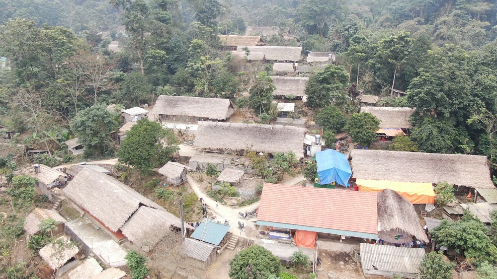 Du lich cong dong ban sung da bac hoa binh 3 - BÍ MẬT NGÔI LÀNG DUY NHẤT KHÔNG SÓNG 3G, WIFI TẠI ĐÀ BẮC, HÒA BÌNH