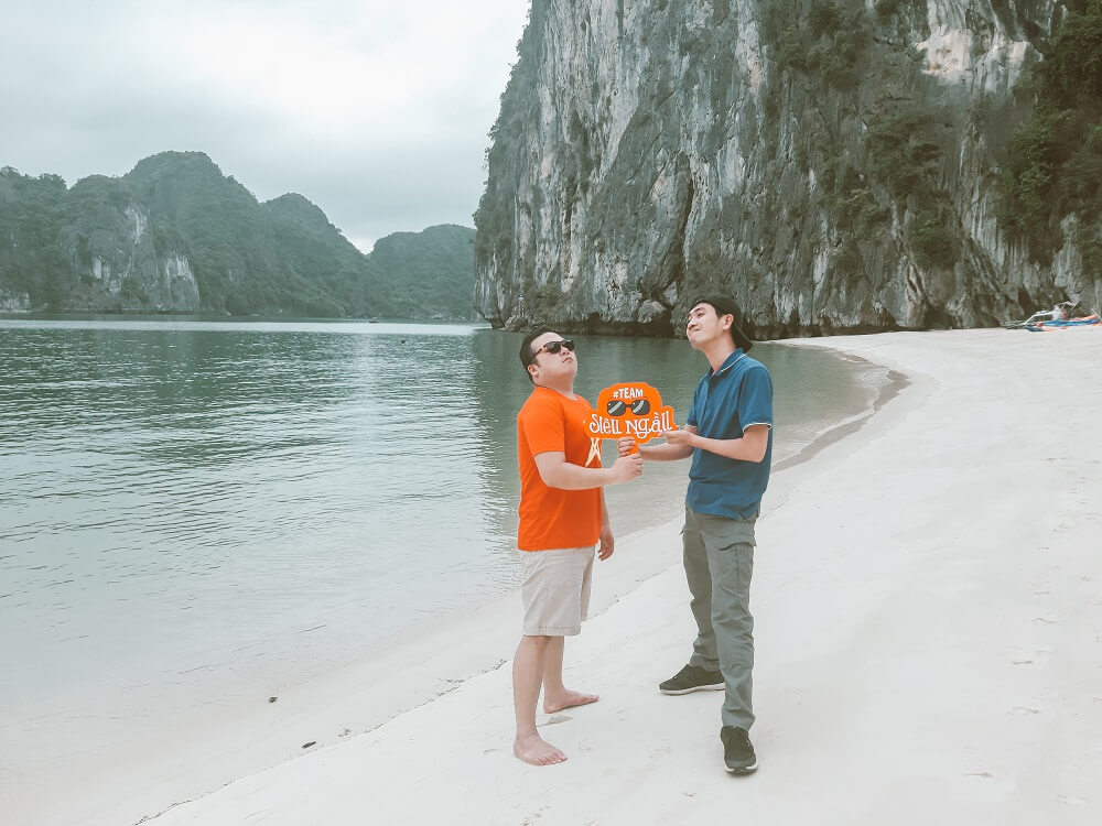 Dao Castaway 1 review cat ba - TRIỂN CHILL CÁT BÀ, VỊNH LAN HẠ CÙNG THỔ ĐỊA CHẢ LO CHI PHÍ