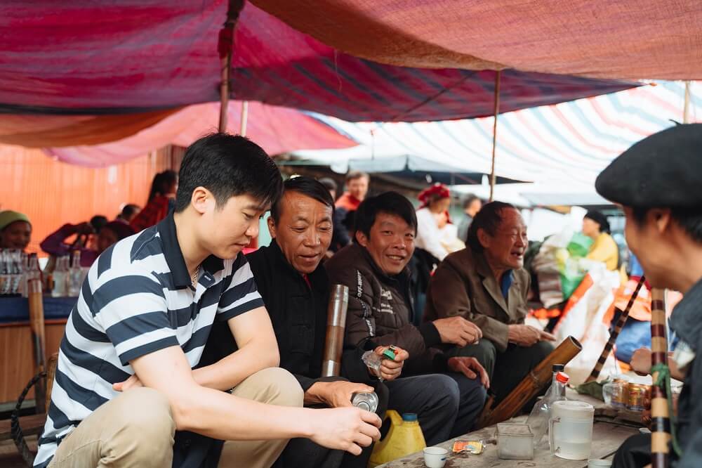 Uong ruou cho phien dong van quan an ngon ha giang - MÁCH BẠN 8 QUÁN ĂN NGON HÀ GIANG TỪ THỔ ĐỊA